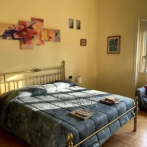  Homestay Casa Caldara Italy