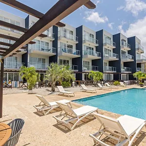  Apartment Large Luxury On Palm Aruba